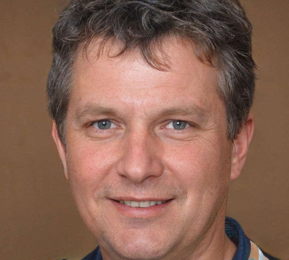 Portrait of Fredrik Lindstrom, Lead Curriculum Designer